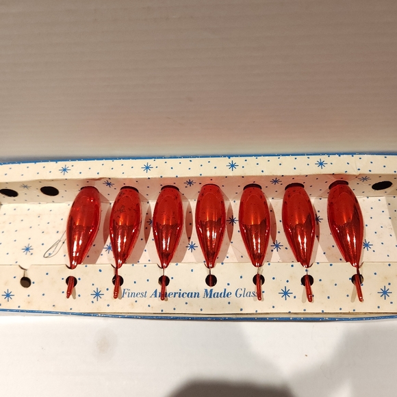 Set of 7 of 10 VTG Glass Teardrop Ornaments in Original Box - Picture 4 of 5